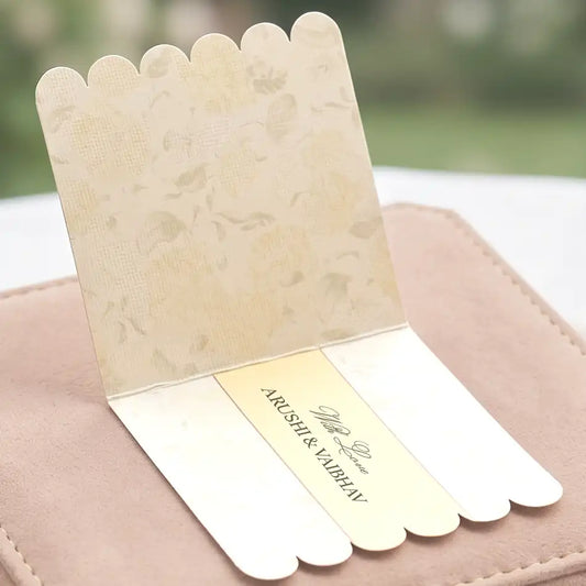 Pastel Peach Fleur Amour Folded Gift Cards