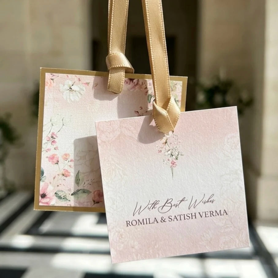 Pink Bouquet Hanging Gift Tag