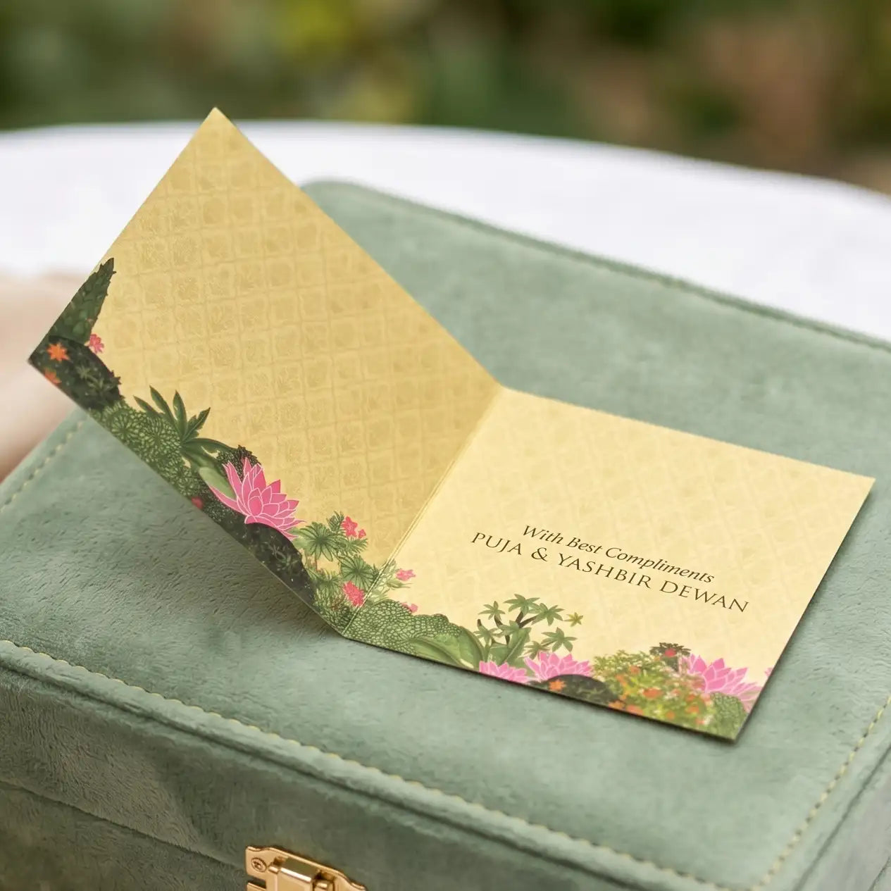 Butter Yellow Spring Folded Gift Cards